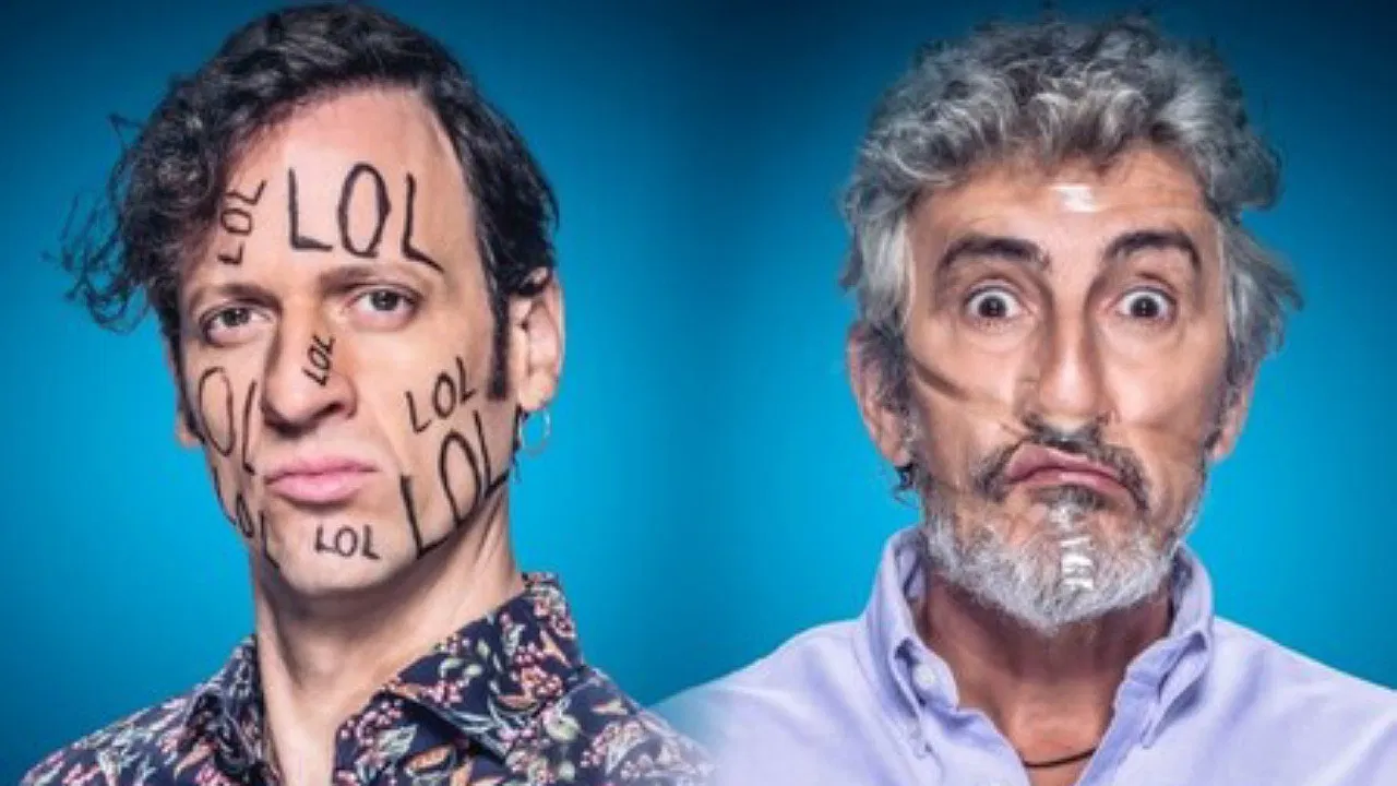 Dos de los nuestros backdrop