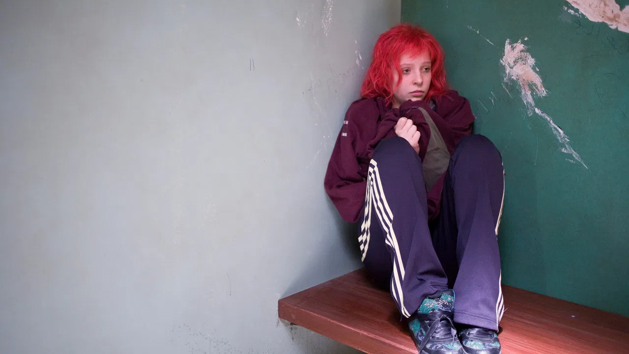 How to Survive Myself? backdrop