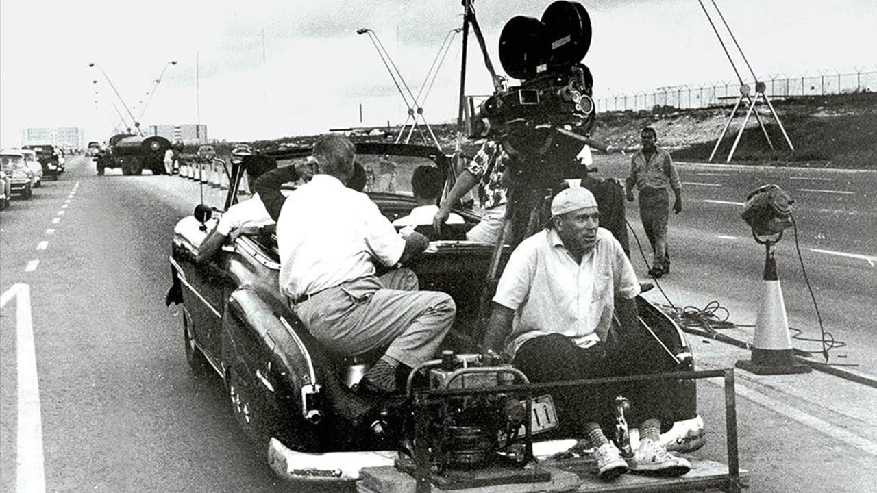 I Am Cuba, the Siberian Mammoth backdrop