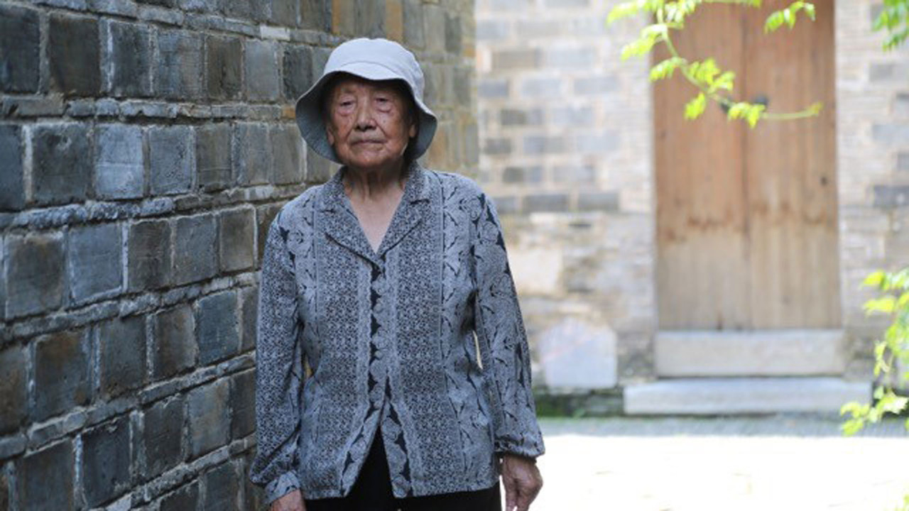 The Girl and The Picture backdrop