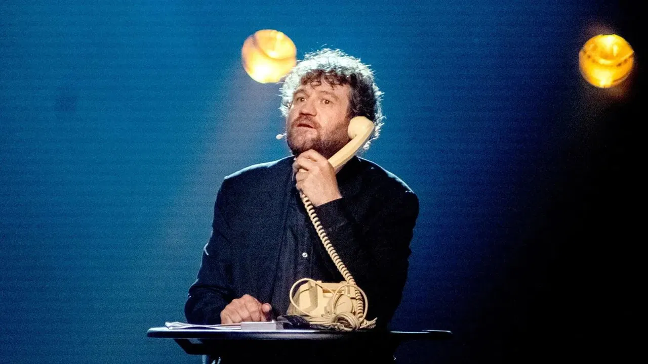 Olivier de Benoist : L'autre jour backdrop