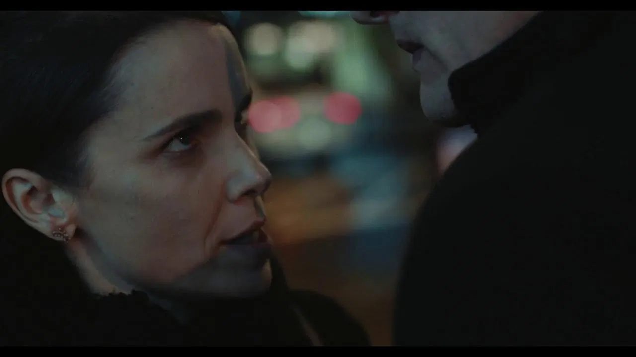 Vítimas Digitais backdrop