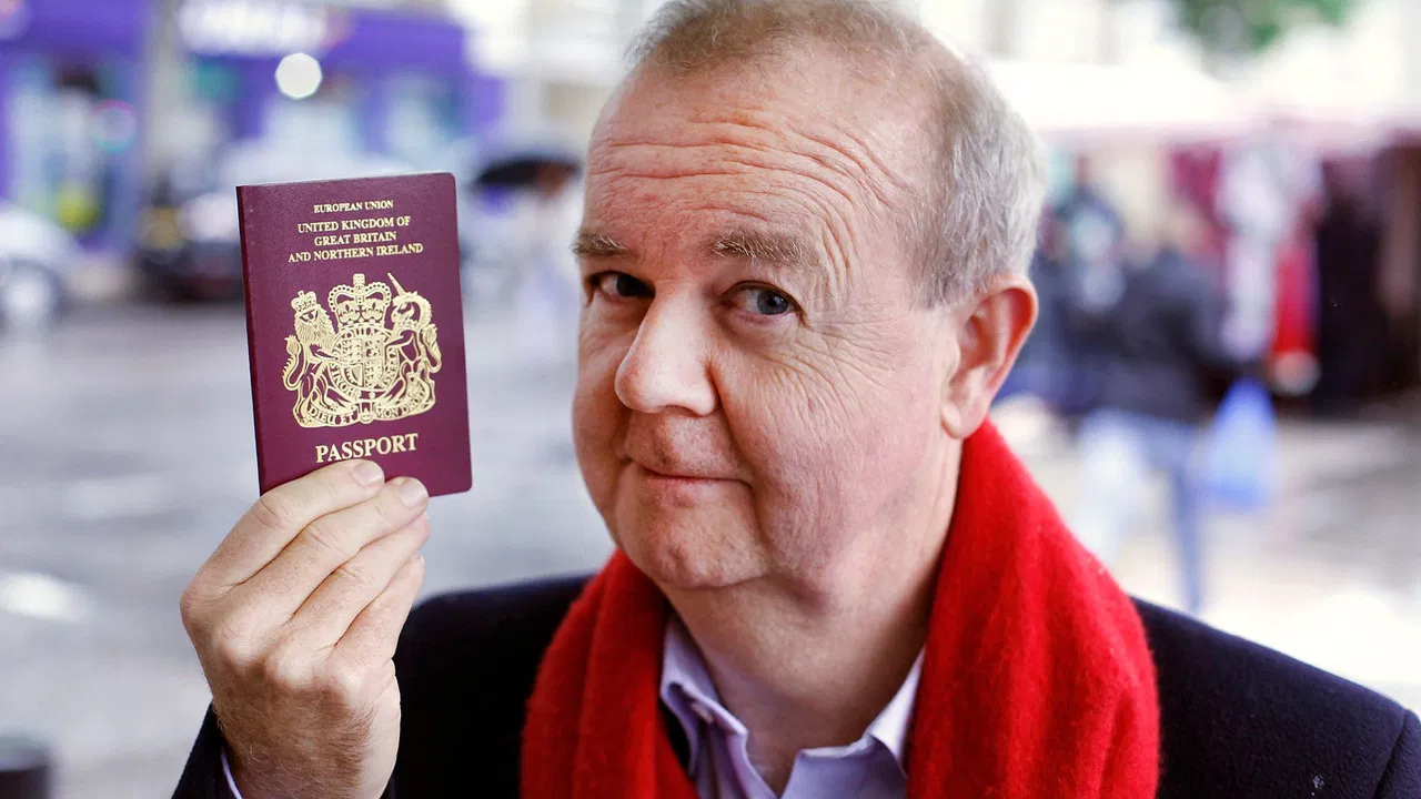 Who Should We Let In? Ian Hislop on the First Great Immigration Row backdrop