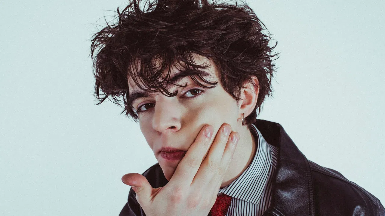 Sam Sauvage à l'Hyper Weekend Festival 2026 backdrop