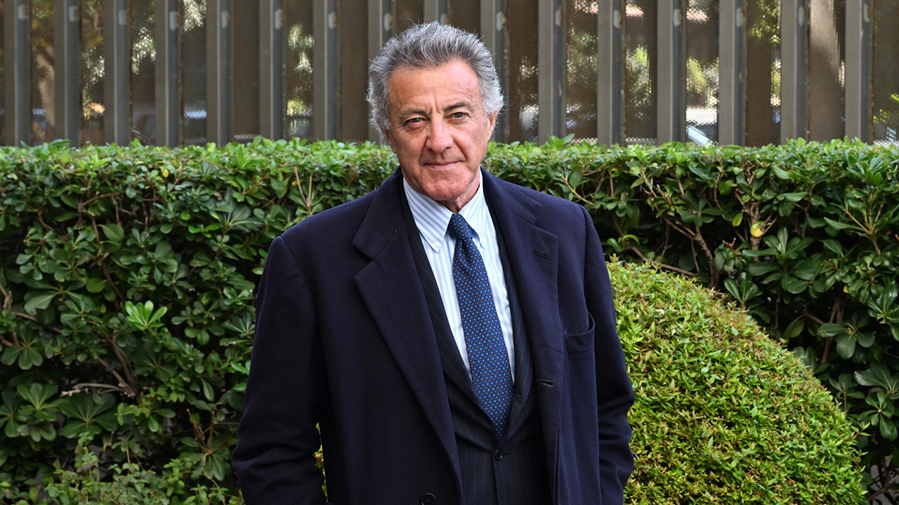 Il Trasformista backdrop