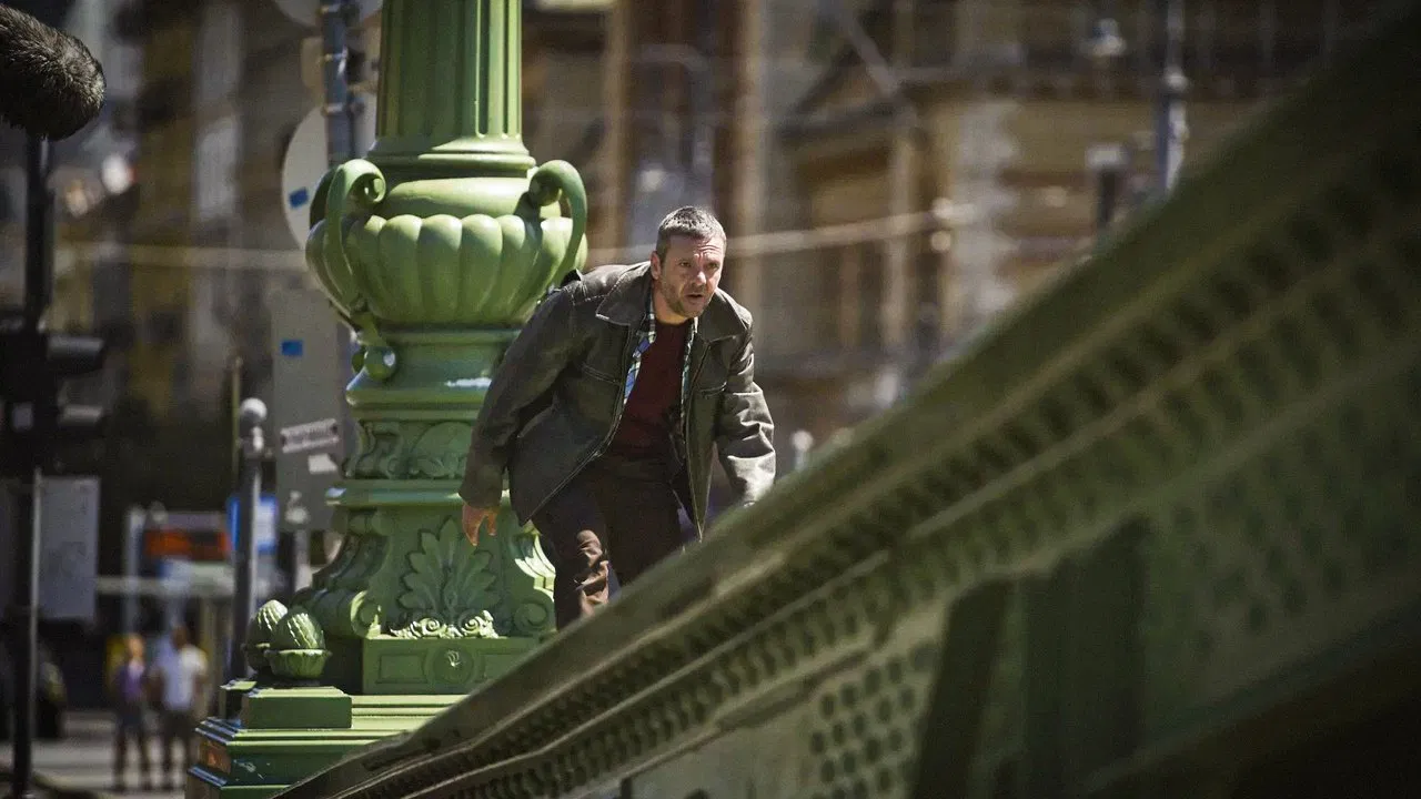 Magasmentés backdrop