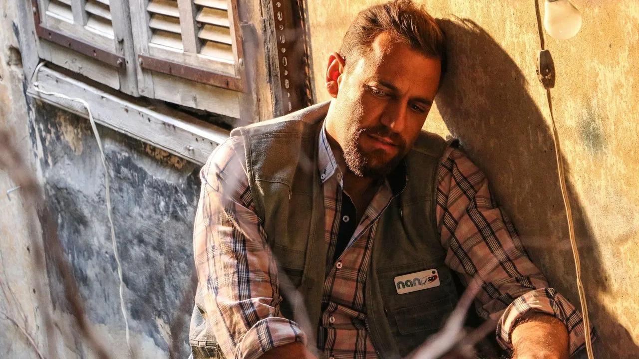 White Noise backdrop