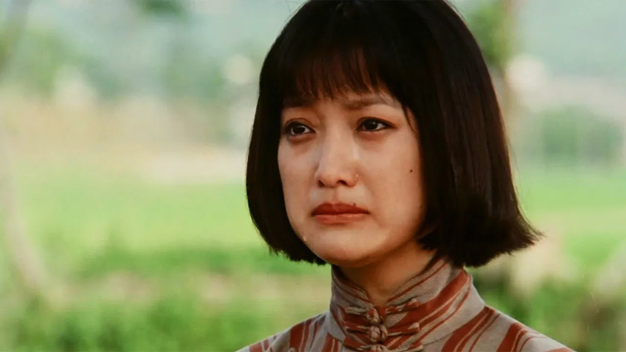 Maiden Rosé backdrop