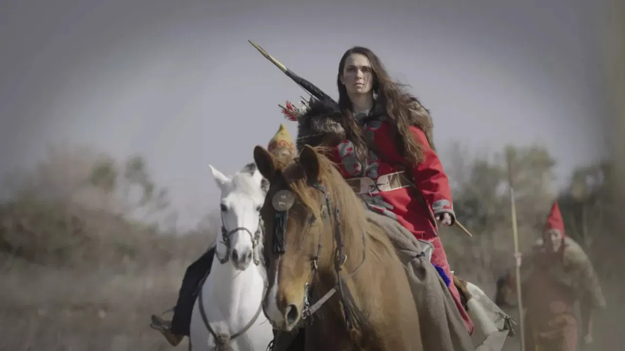 Amazones, femmes guerrières de l'Antiquité backdrop