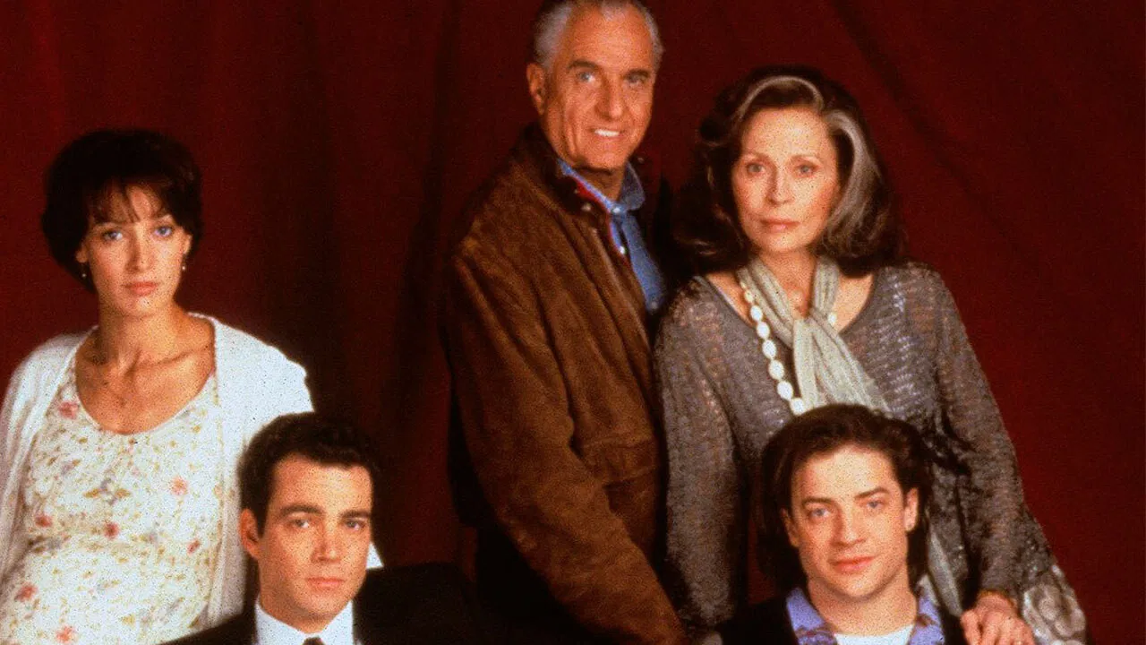 The Twilight of the Golds backdrop