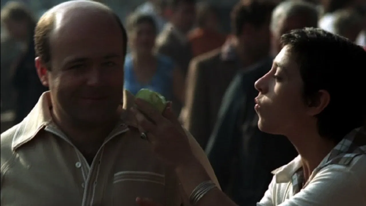 Snapshot Around the Family Table backdrop