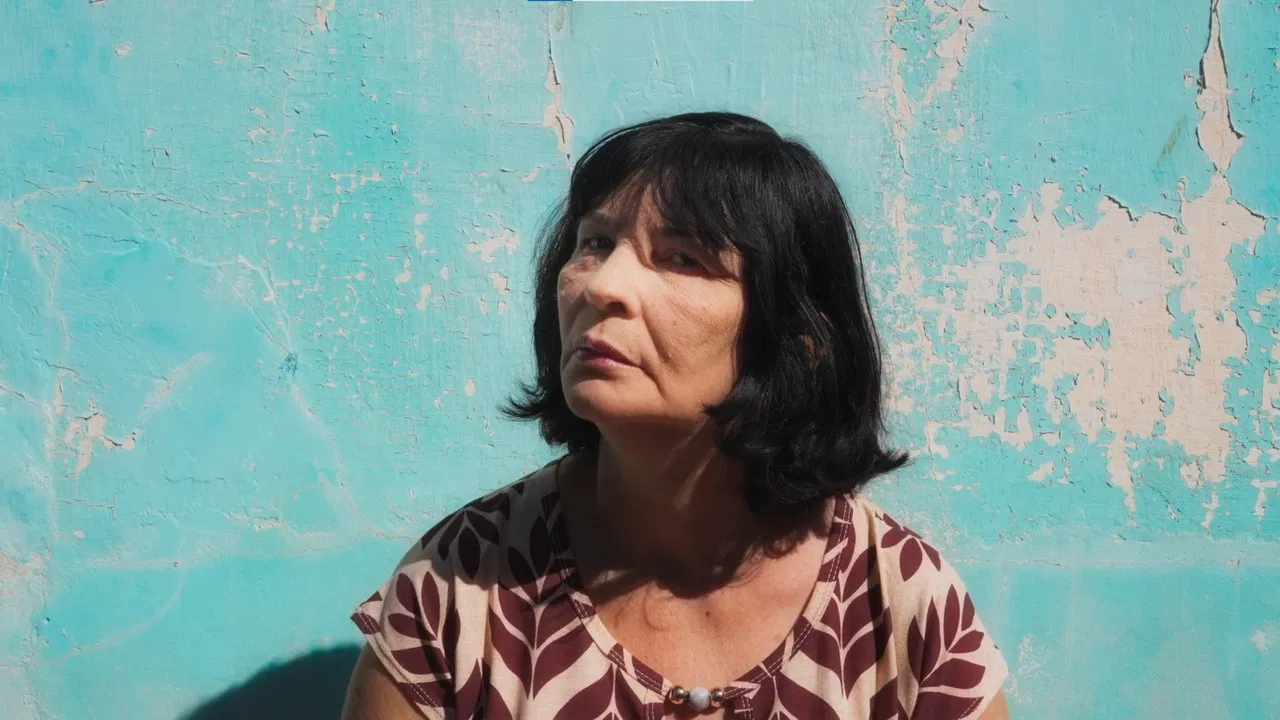 Seu Vazio em Mim backdrop