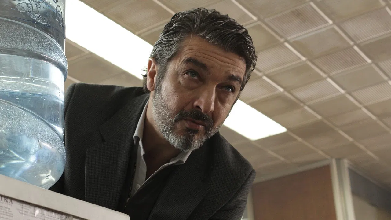 Thesis on a Homicide backdrop