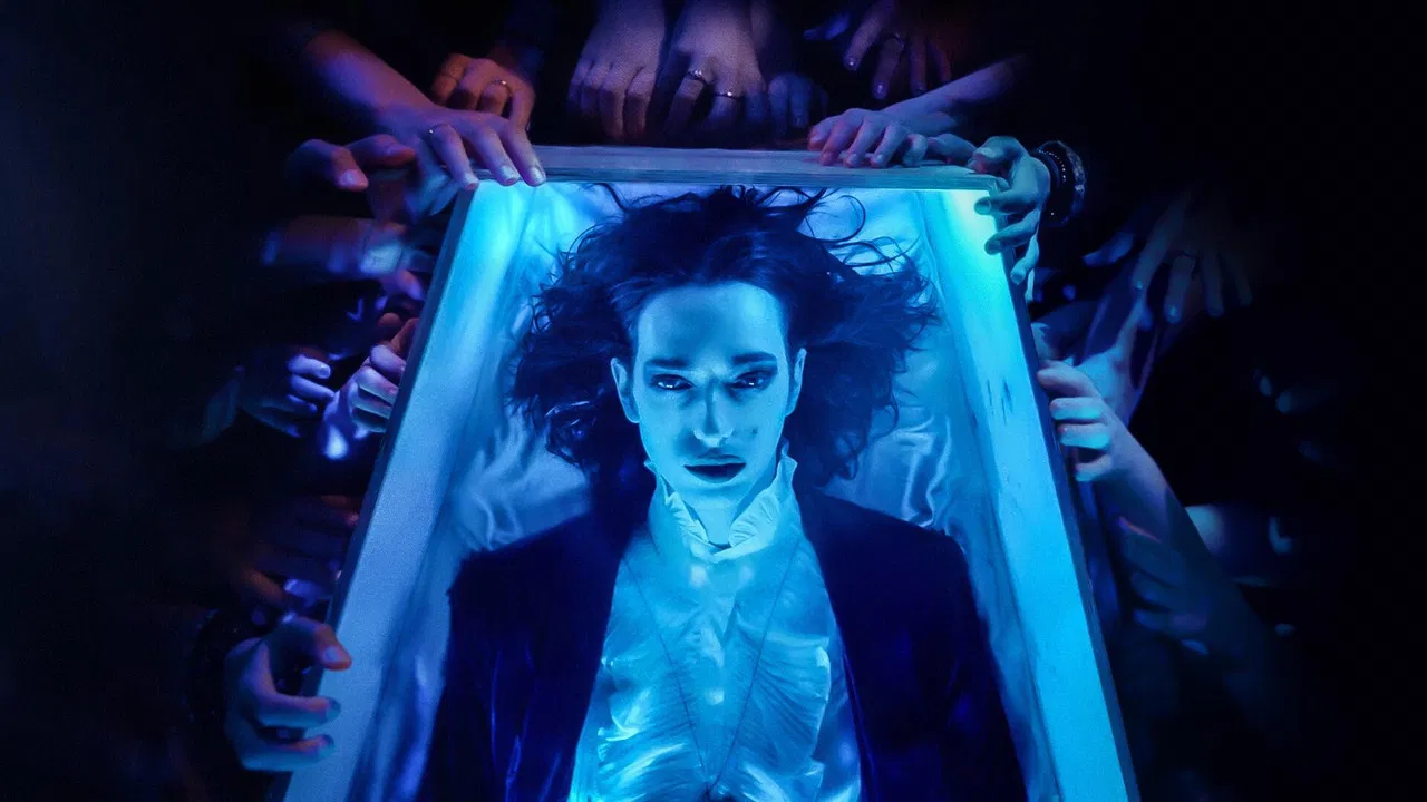 Shnot HaYareach backdrop