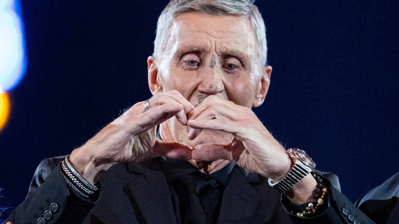 Salminggenen backdrop