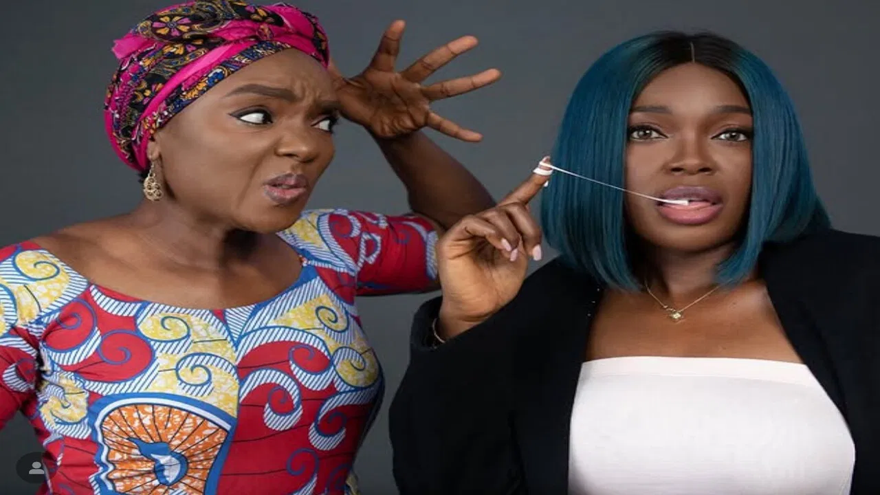 Sisi London backdrop