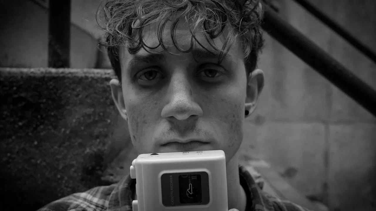 Farewell, My Love backdrop