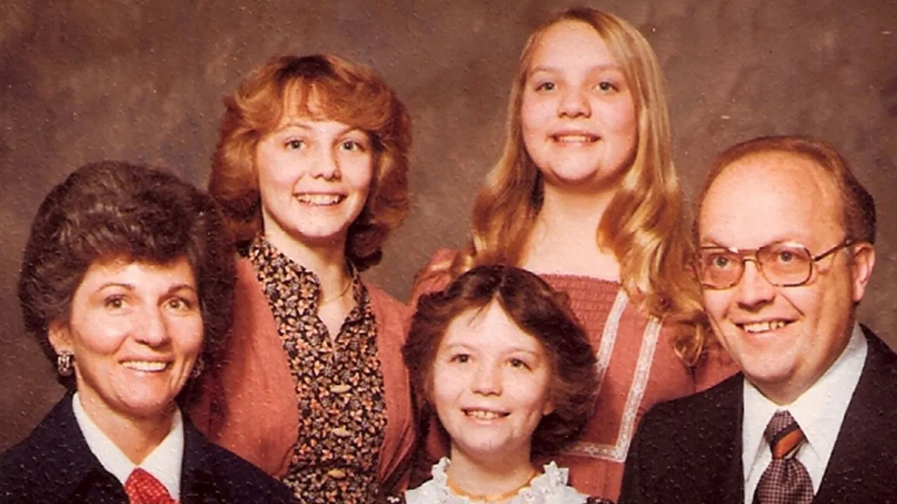 Abducted in Plain Sight backdrop