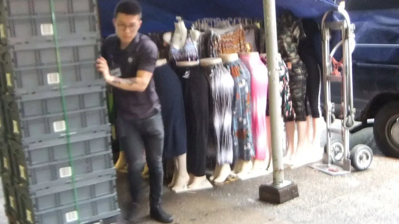 Street Commerce backdrop