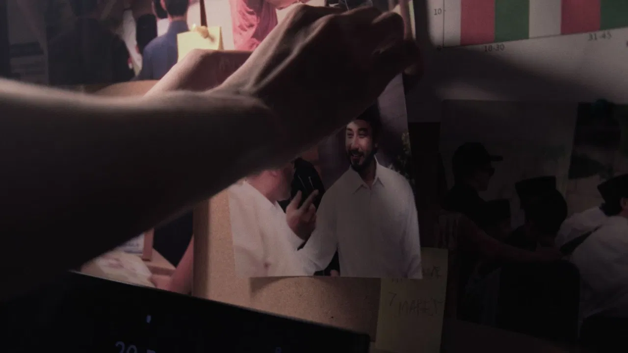 A Growing Pain backdrop