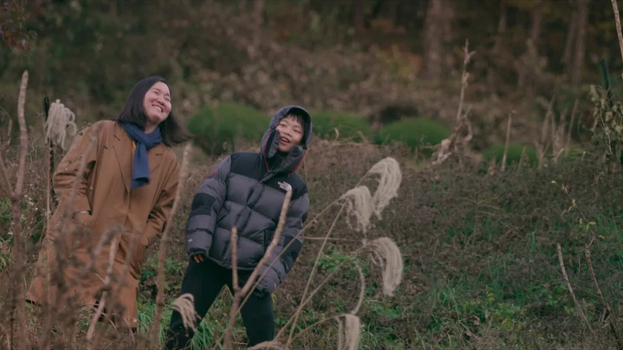 Edhi Alice: TAKE backdrop