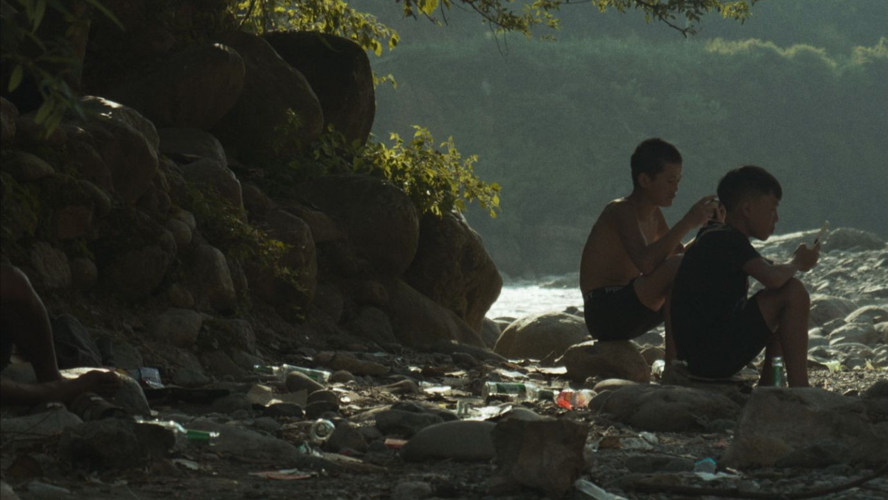 If a Walnut Falls backdrop