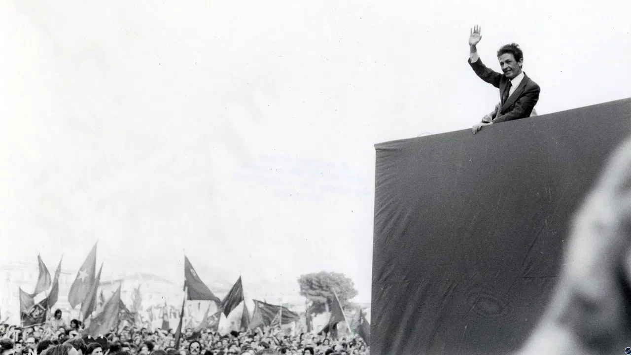 Quando c'era Berlinguer backdrop