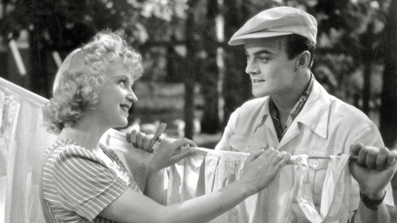 Tositarkoituksella backdrop