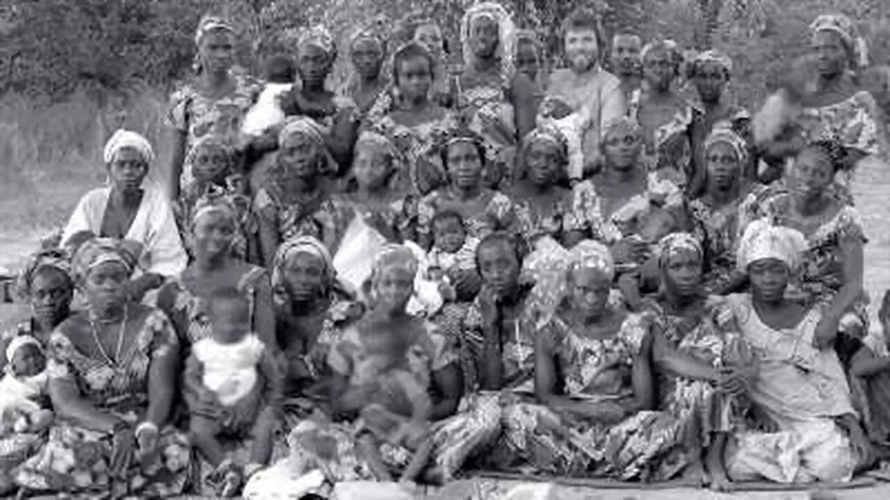 Kabadio - Time Goes Slowly, Barefoot backdrop