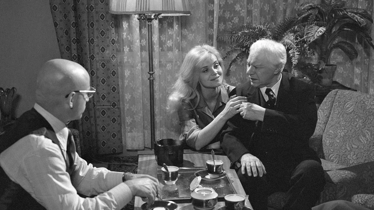 Ráno budeme moudřejší backdrop