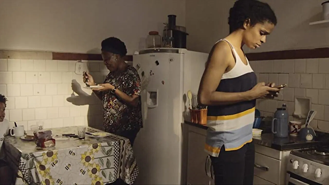 Mãe não chora backdrop