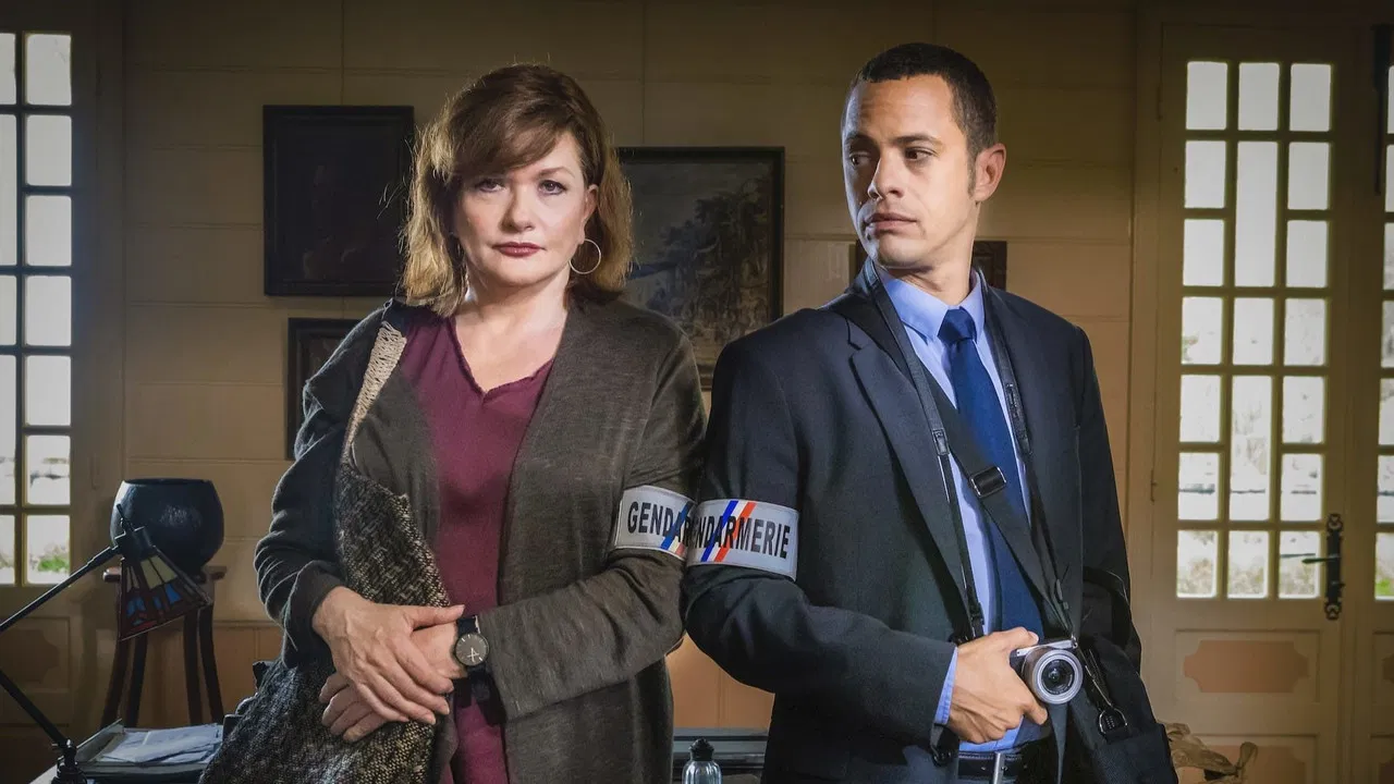 Murder on Reunion Island backdrop