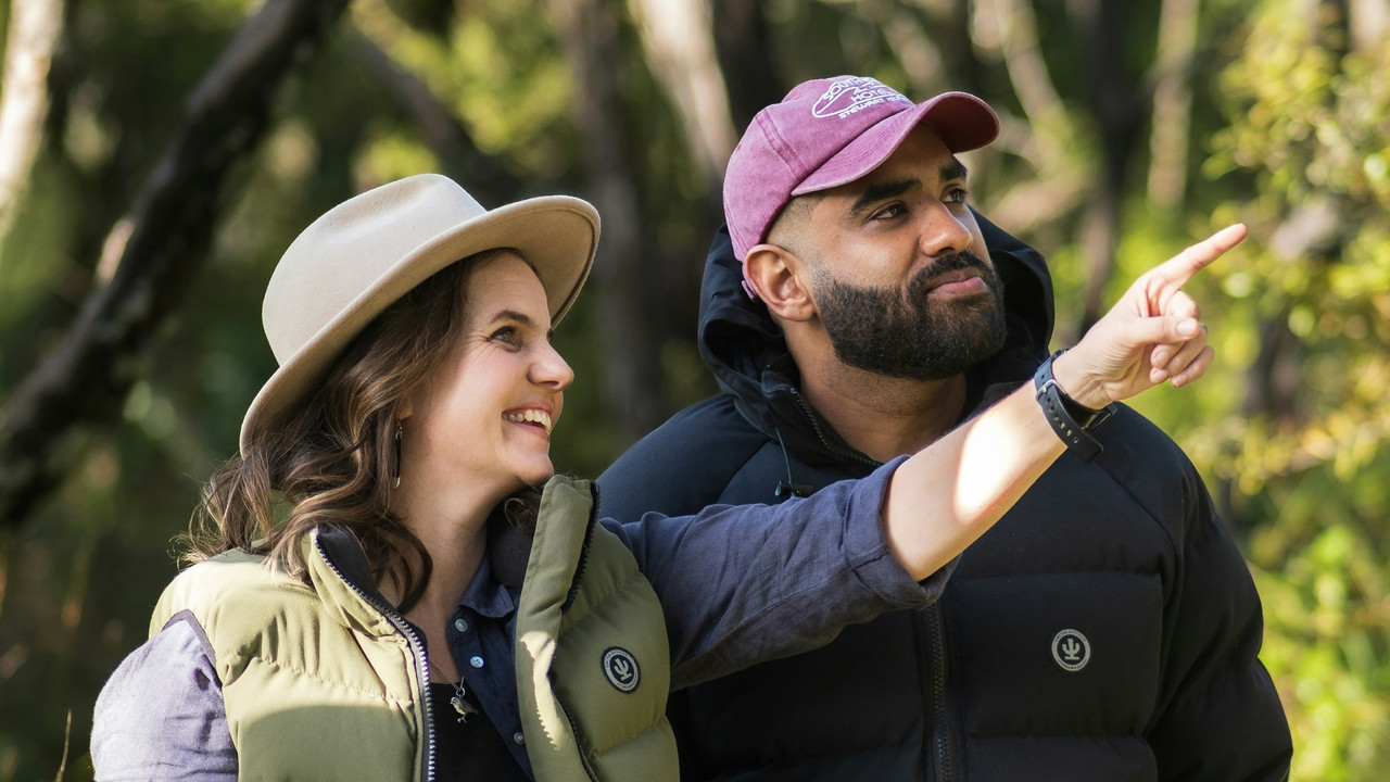 Endangered Species Aotearoa backdrop