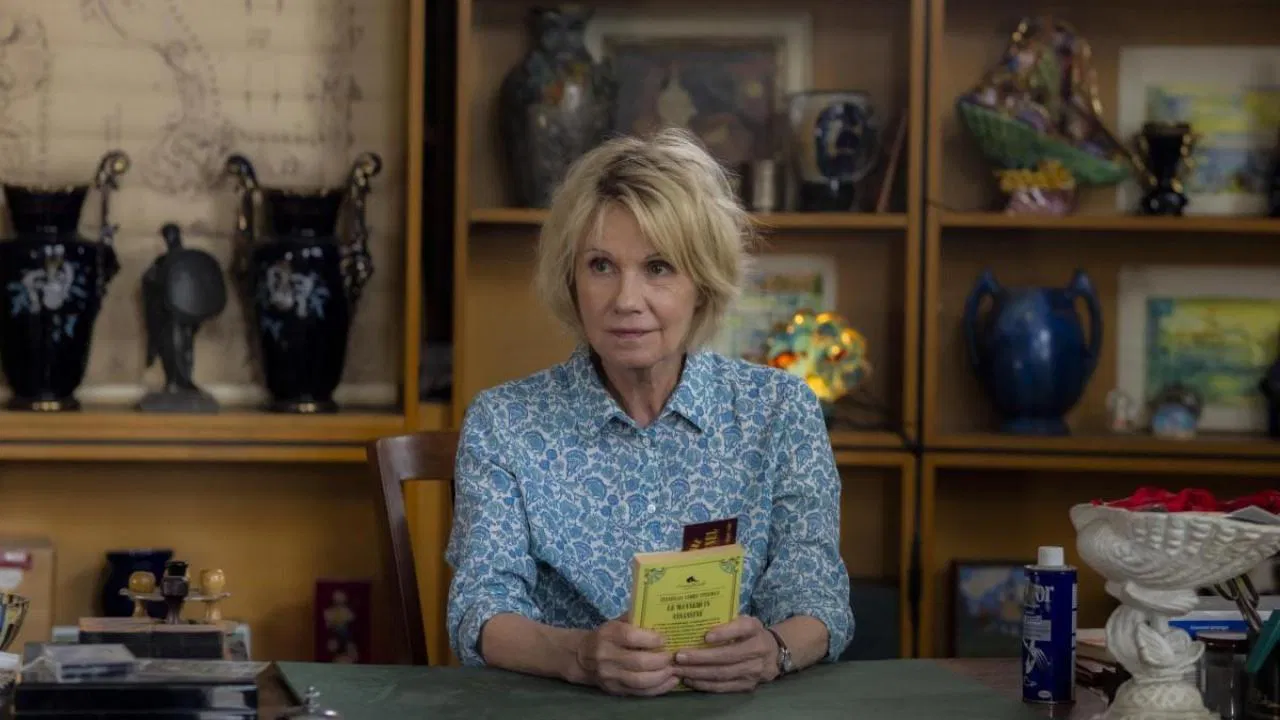 Constance aux enfers backdrop