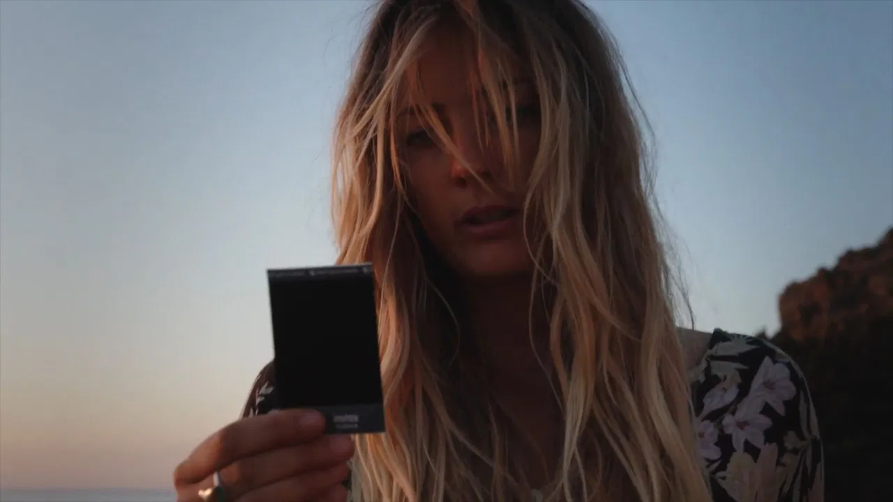 XConfessions 30 backdrop