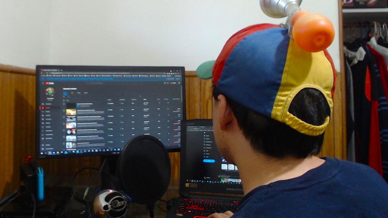 Play for Views backdrop