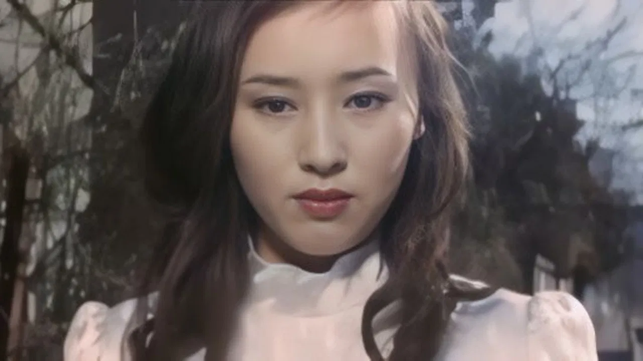 White Whore: Flower Core backdrop