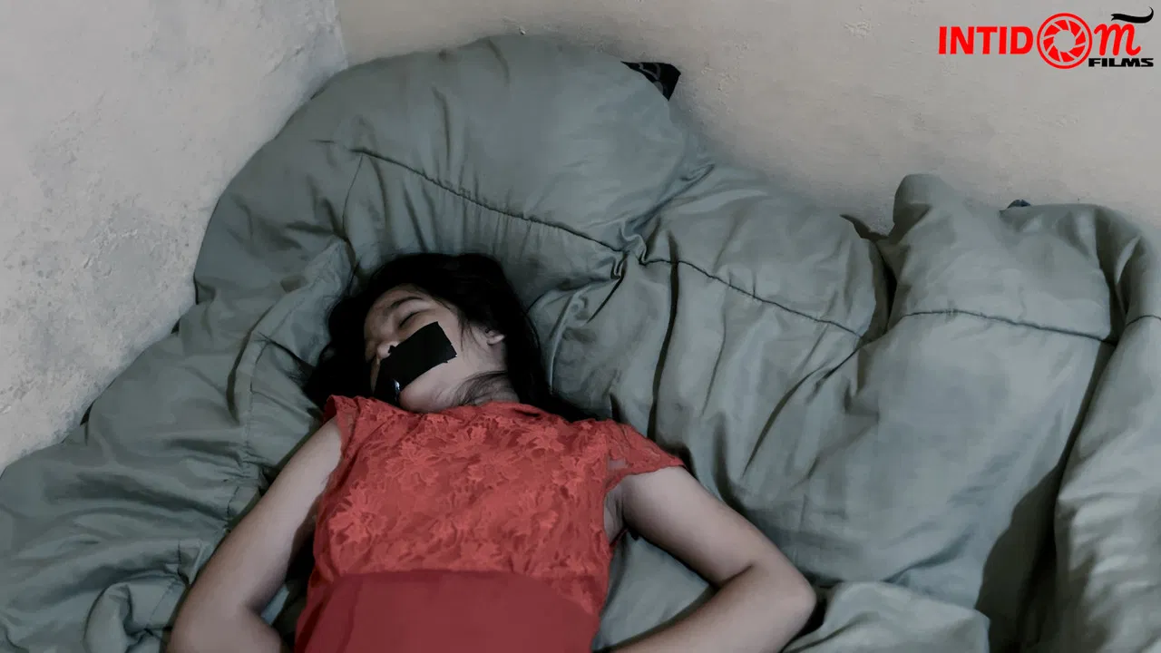 Jangan Ambil Bonekaku..!! 2 backdrop