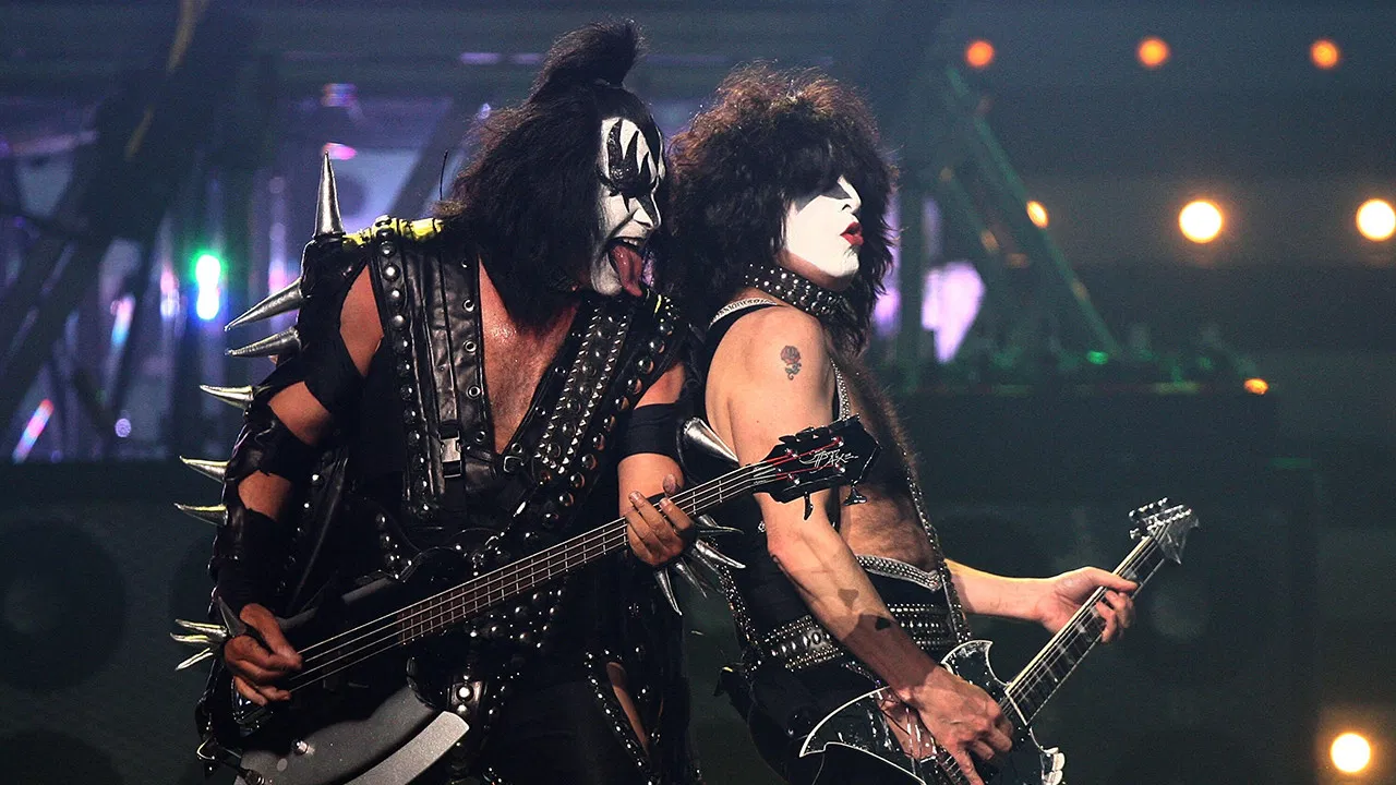KISS Frontmen: Gene Simmons and Paul Stanley backdrop