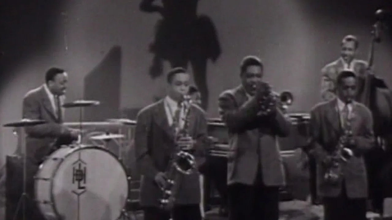 All Ruzzitt Buzzitt backdrop