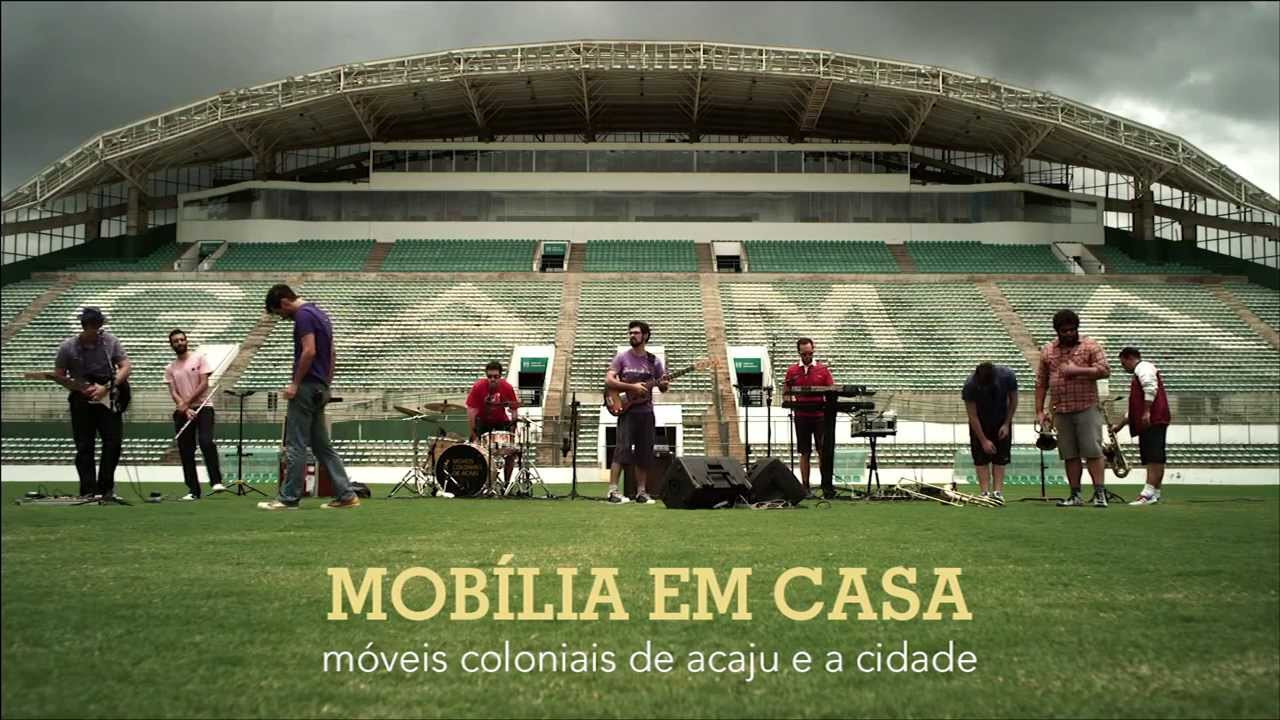 Mobília em Casa – Móveis Coloniais de Acaju e a Cidade backdrop