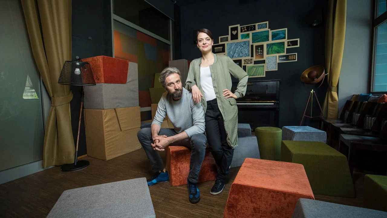 Bydlet jako... backdrop