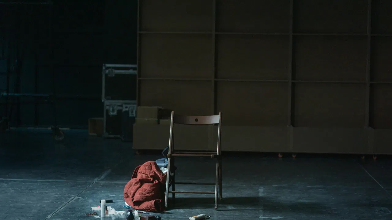 1001 Frames backdrop