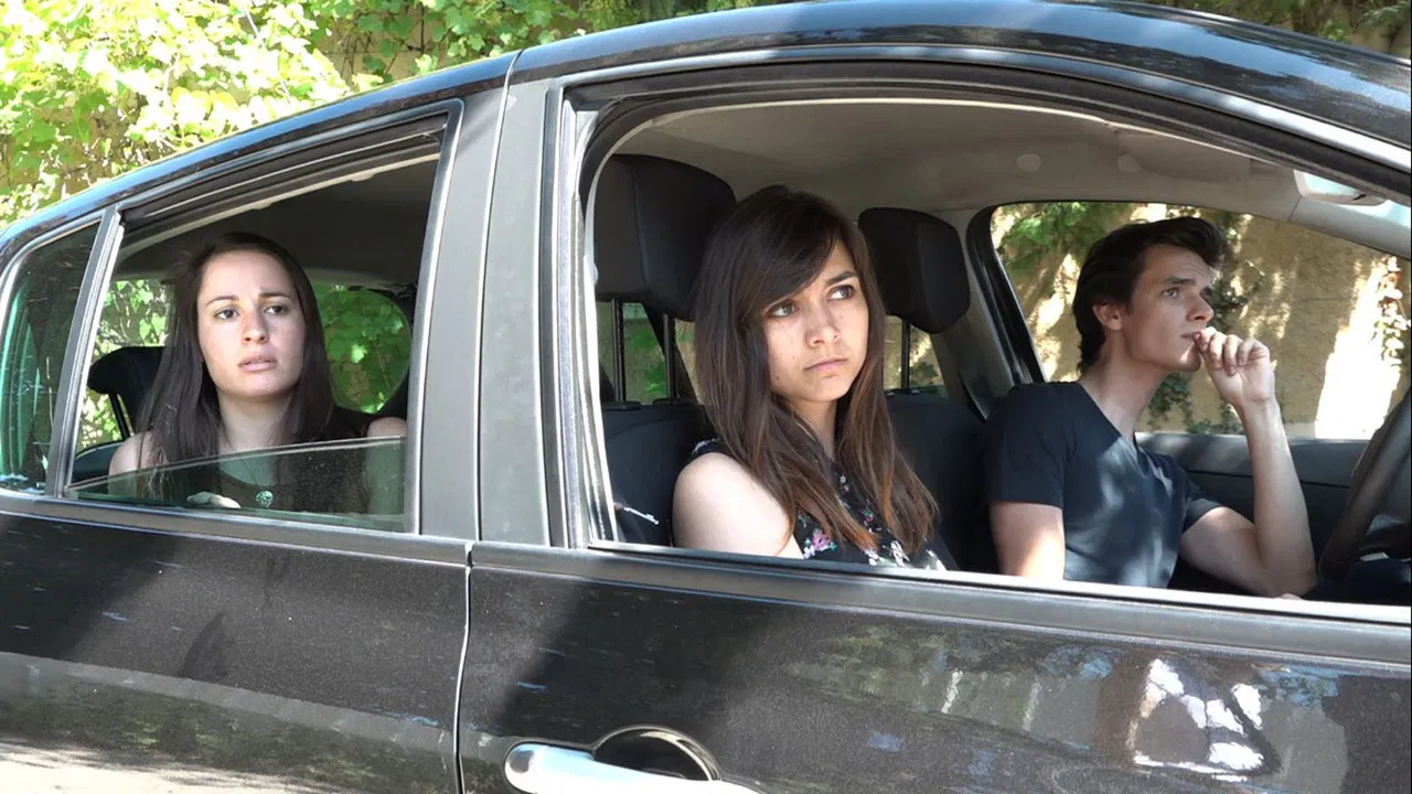 Notre père backdrop