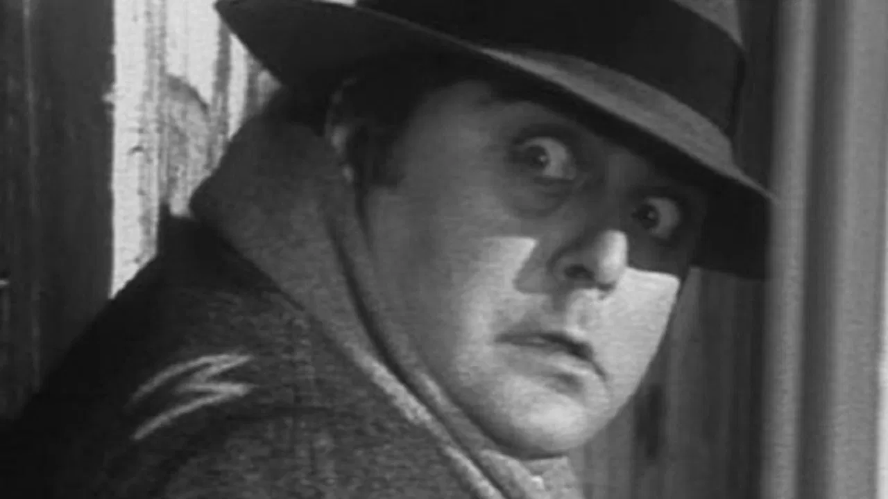 M the Damned backdrop