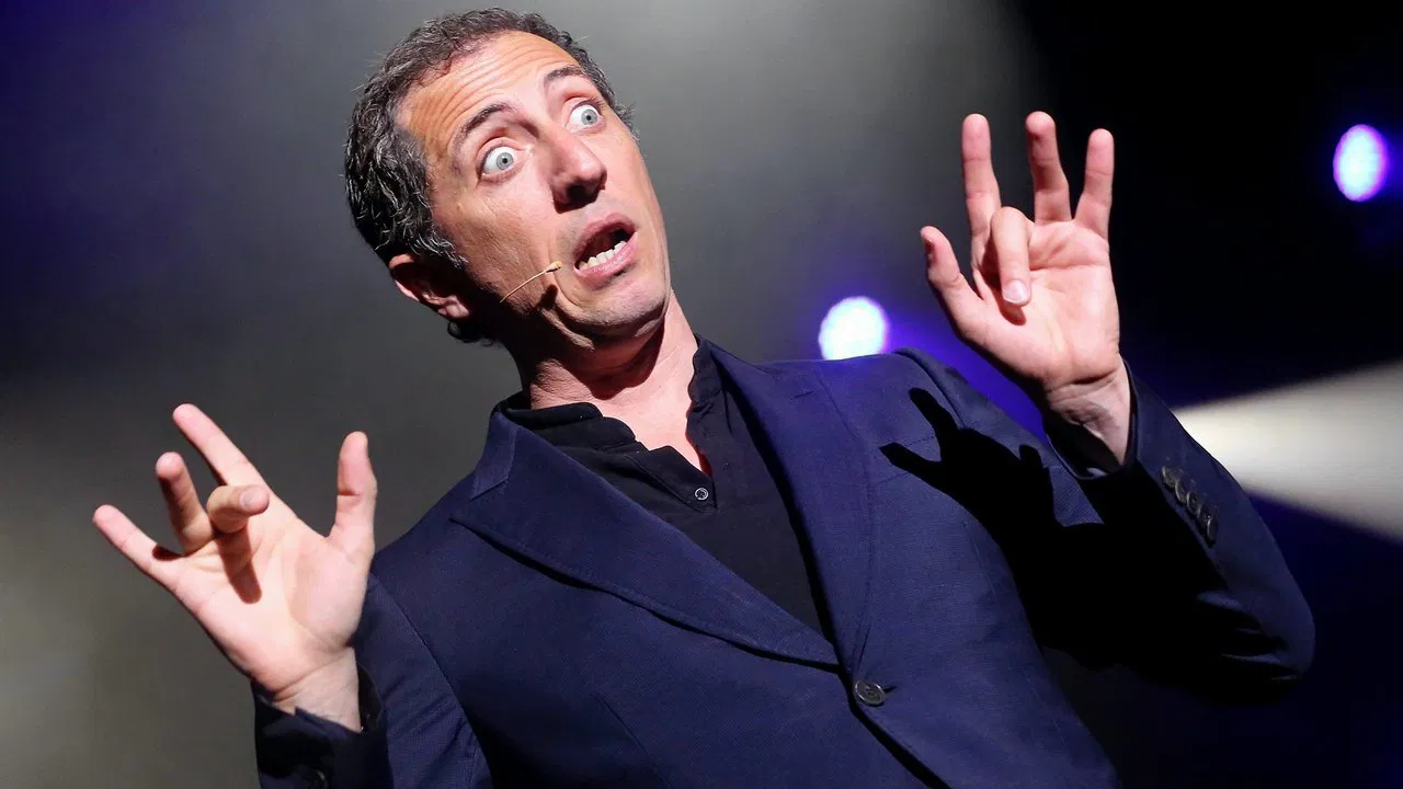 Gad Elmaleh - 20 ans de scène ! backdrop