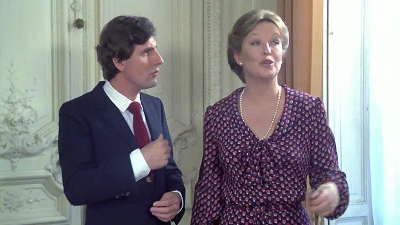 Duets on Sofa backdrop