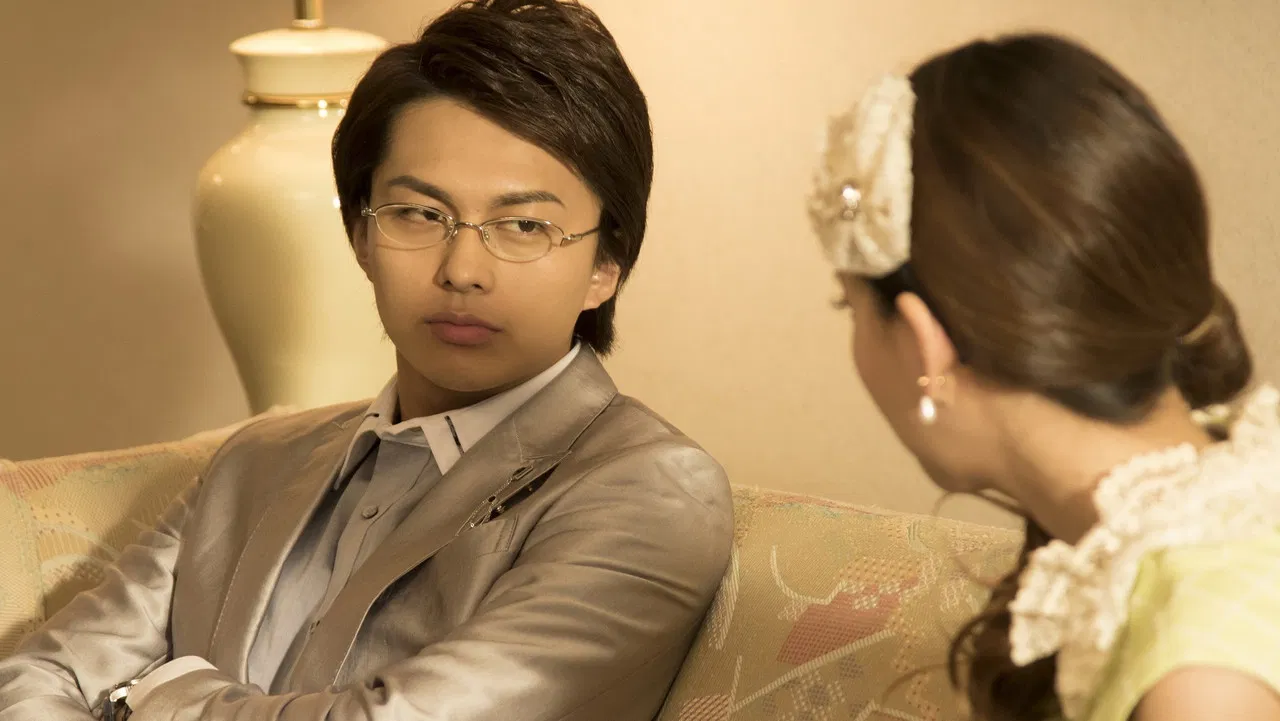 Shiratori Reiko: The Movie backdrop