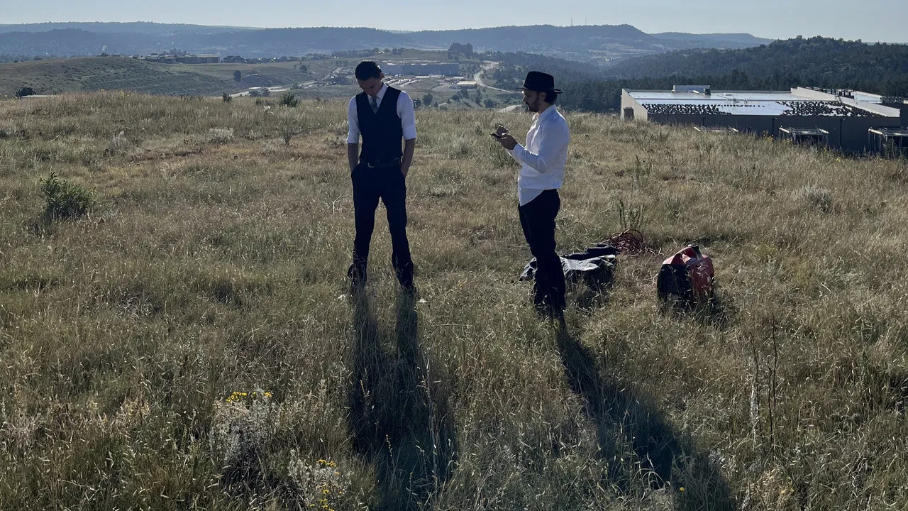 Sancta Mulier backdrop