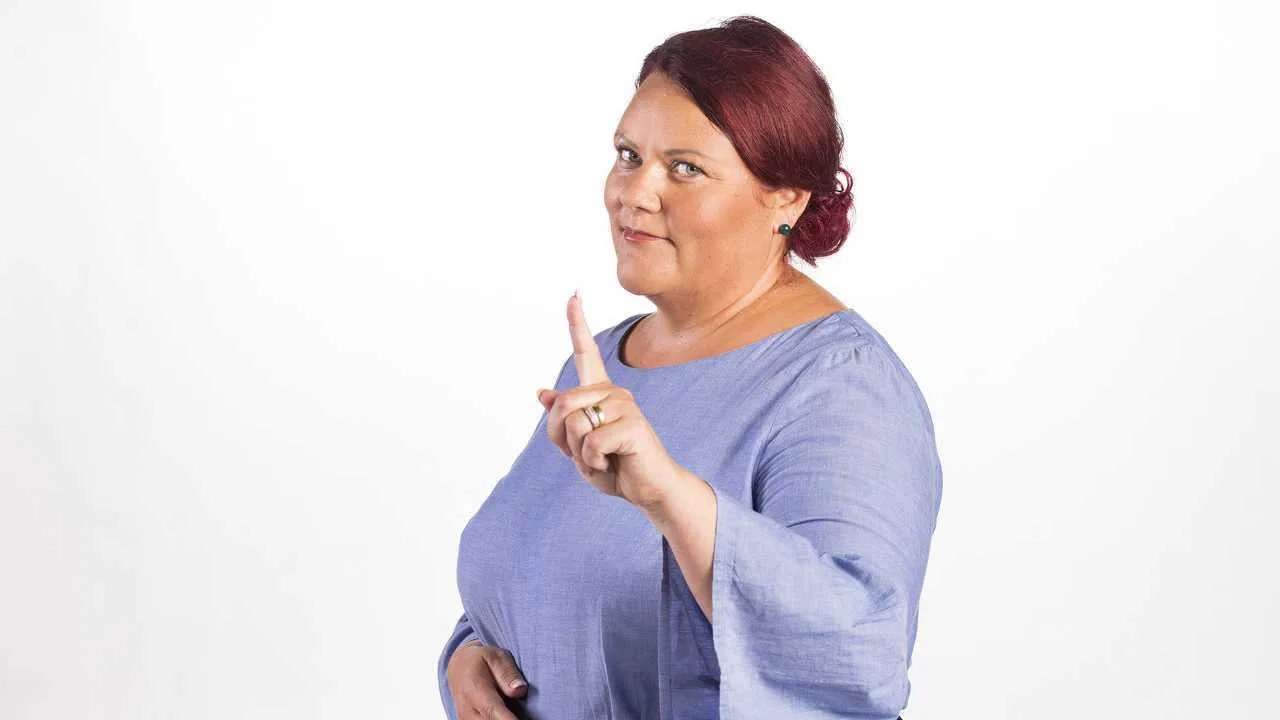 Supernanny Finland backdrop